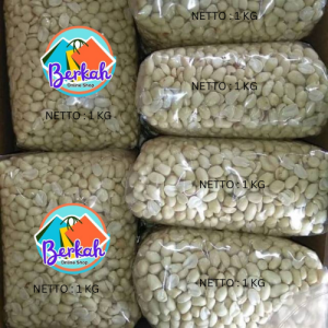 KACANG TANAH KUPAS MENTAH 1 KG
